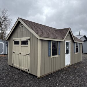 12' x 20' Deluxe Chalet
